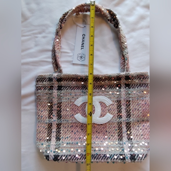 CHANEL Pink Tweed Sequin Mini Tote Bag CC Logo Top Handle New - Picture 4 of 9